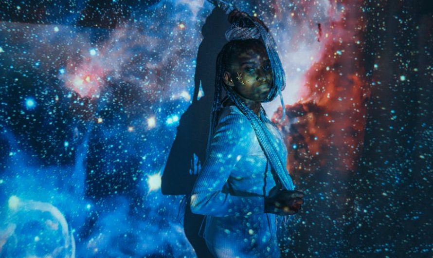 Вращающийся проектор звездного неба: плюсы и минусы